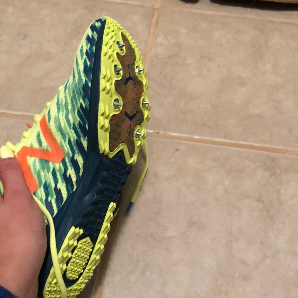 New Balance Track Spikes - Picture 3 of 3